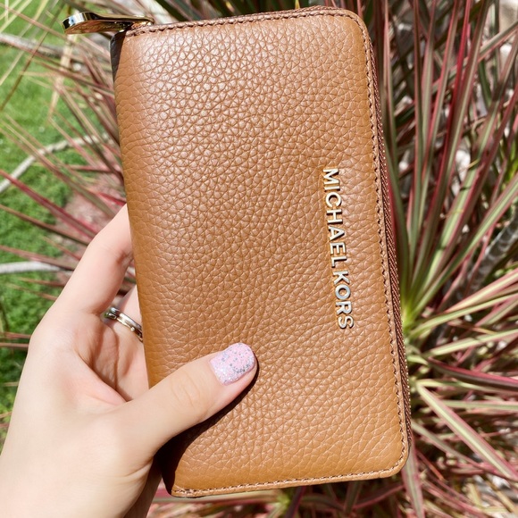 Michael kors jet set travel wallet luggage leather - Picture 2 of 5